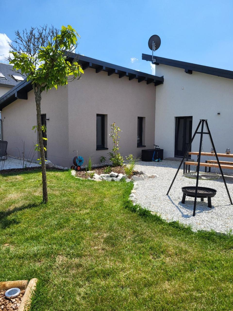 Ferienhaus Kleine Auszeit Idar-Oberstein Esterno foto